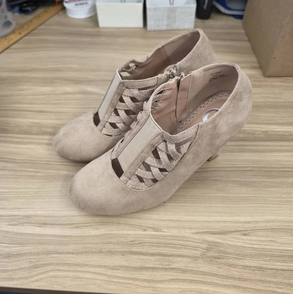 Journee Collection Piper Heel - Picture 5 of 12